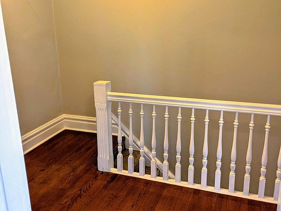 2nd image of 3852 Arsenal St #2F