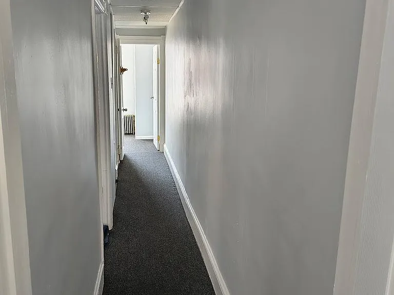 427 Elmer St — Photo 2