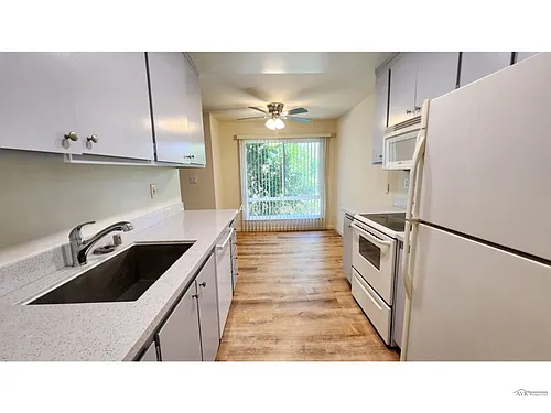 8975 Alcosta Blvd #108 Photo 1