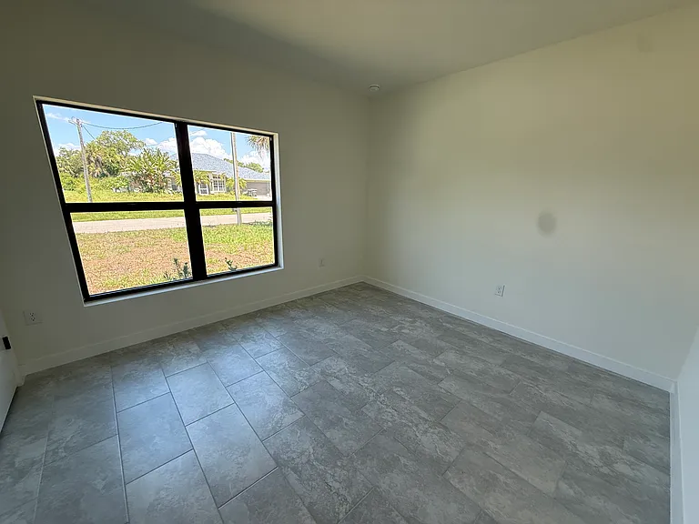 2646 Sadnet Ln — Photo 19