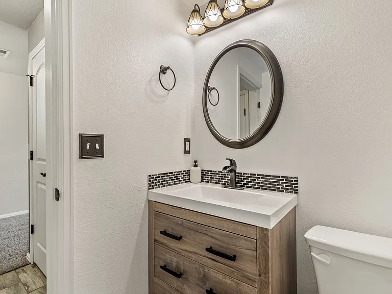 7287 Atlantis St — Photo 14