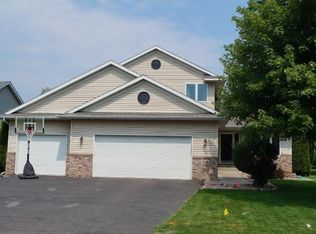 469 Tuttle Dr, Hastings, MN 55033