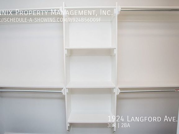 3rd image of 1924 Langford Ave #B