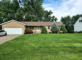 55 Eyman Dr, Apple Creek, OH 44606