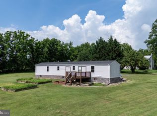 645 Barbershop Rd, Edinburg, VA 22824