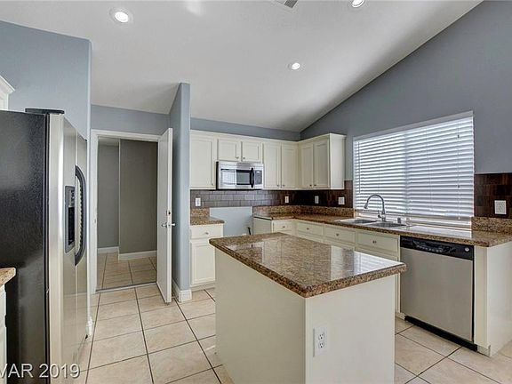 2nd image of 7711 Foredawn Dr