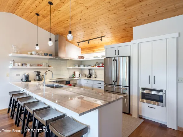 3940 N Pond Dr #13, Wilson, WY 83014