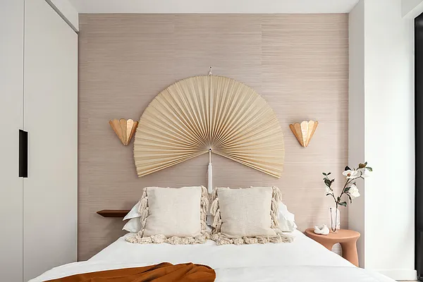 Sold by SERHANT. | media 4