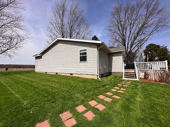 3rd image of 12236 Applegate Rd