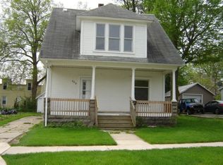 408 E Gilmore St, Angola, IN