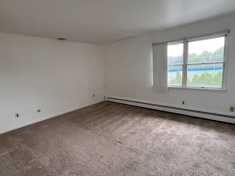 435 Steinway Rd #2 — Photo 6