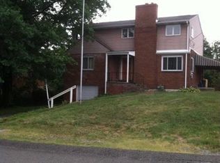 6814 Vara Dr, Pittsburgh, PA 15236