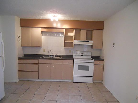 4th image of 20773 W McKinney Ave