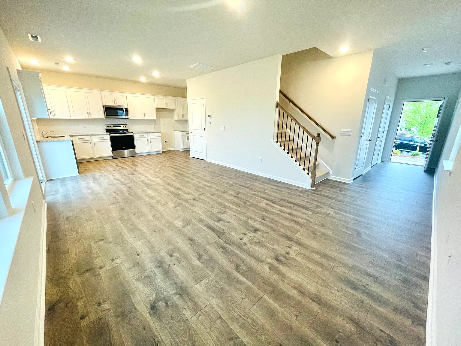 142 River Bank Rd — Photo 3