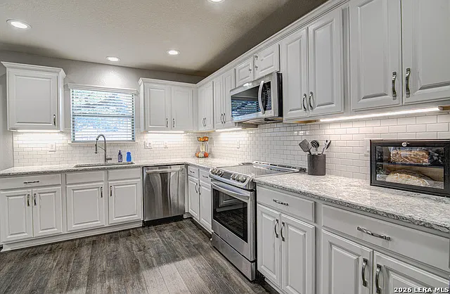 10614 Black Wolf Bay — Photo 15