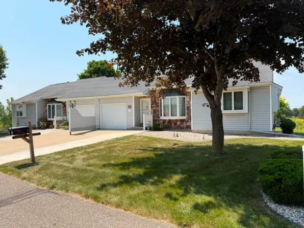 4879 Ridgeway Dr, Cass City, MI 48726