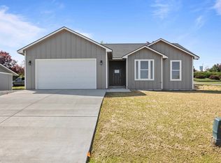 619 Wheeler Ave, Sunnyside, WA