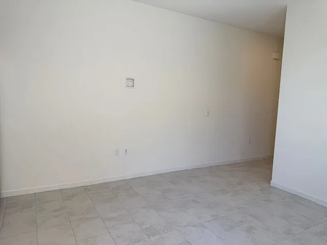 1244 Brownell St — Photo 5