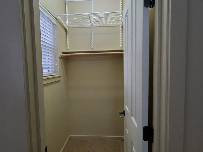 1070 SE Garrison Village Way — Photo 16