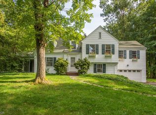 67 Culberson Rd, Basking Ridge, NJ 07920