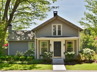 43 W Main St, Chester, CT 06412