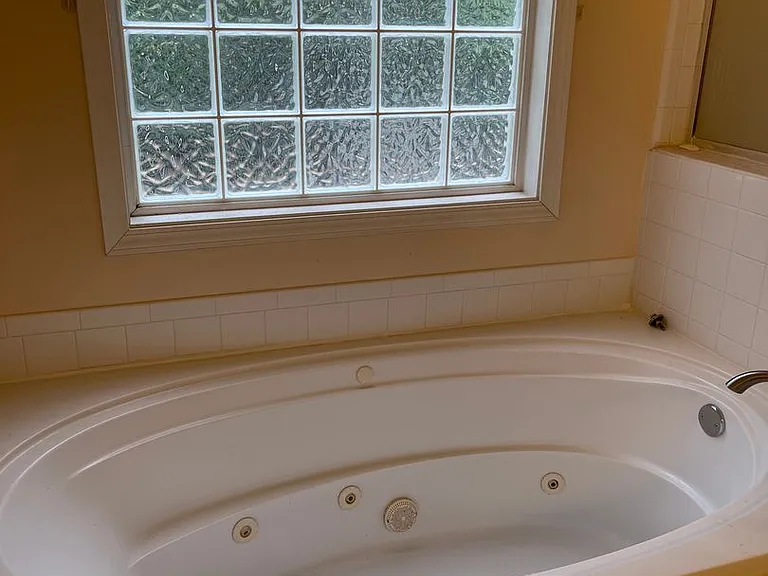 318 Derby Dr — Photo 10