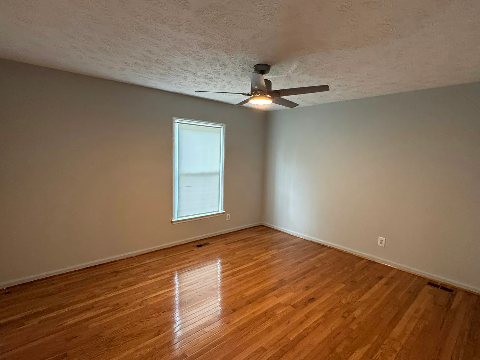 6916 Twin Creek Court — Photo 4