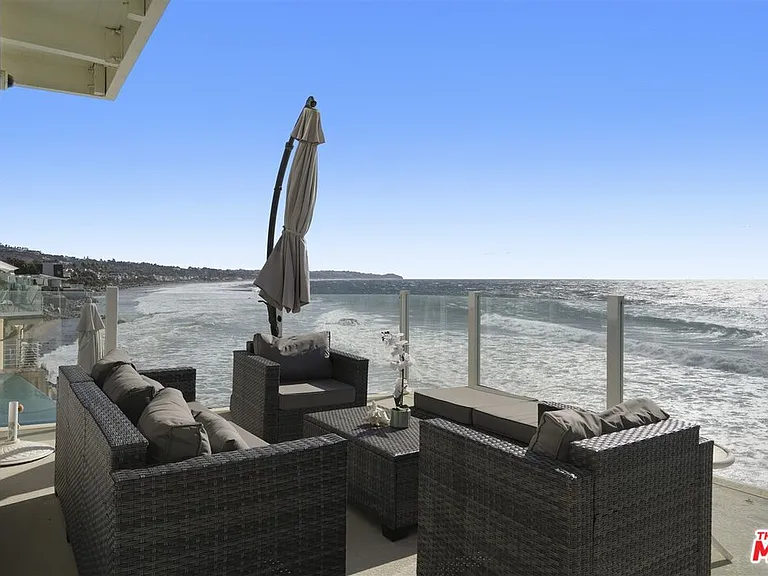 31500 Victoria Point Rd — Photo 16
