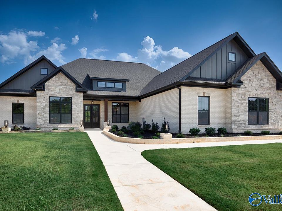 1st image of 105 Josie Loop Trl