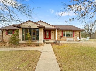 559 Hidden Valley Rd, Kenova, WV 25530