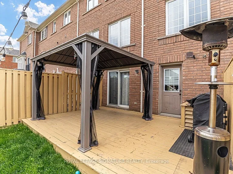 250 Richvale Dr S #3 — Photo 40