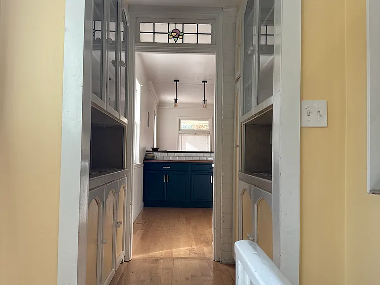 2591 S Park St — Photo 11
