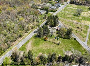 89 Adelphia Rd, Farmingdale, NJ 07727