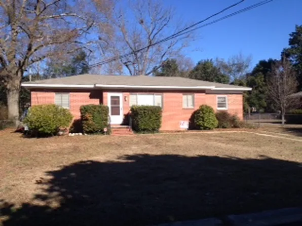 2715 Bob O Link Dr, Macon, GA 31206
