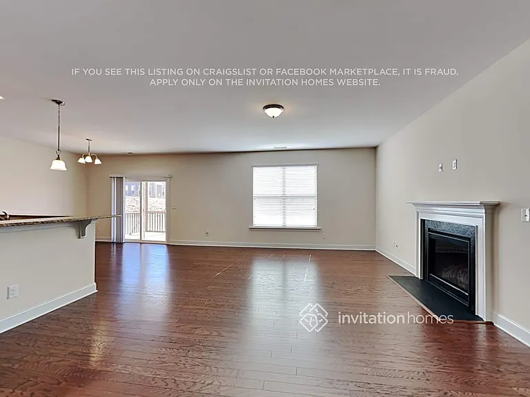 155 Flowers Crest Way — Photo 6