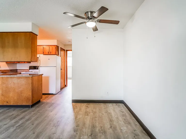 Quaint Apartment Community in the Heart of Corvallis — Photo 29