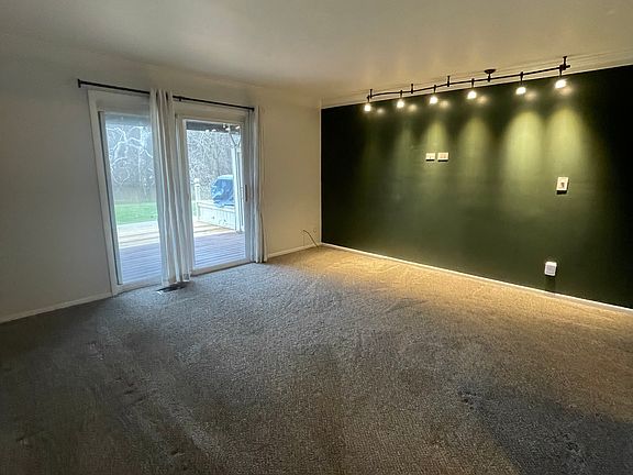 4th image of 2581 Scioto View Ln