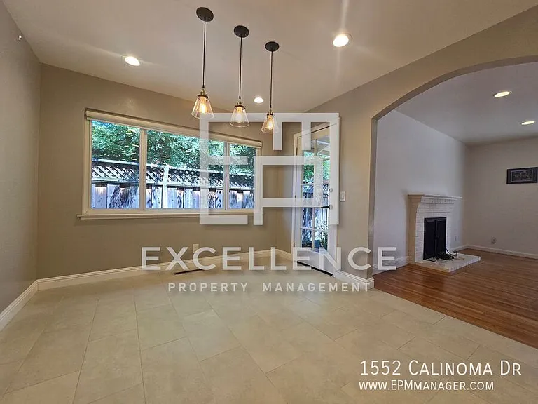 1552 Calinoma Dr — Photo 5