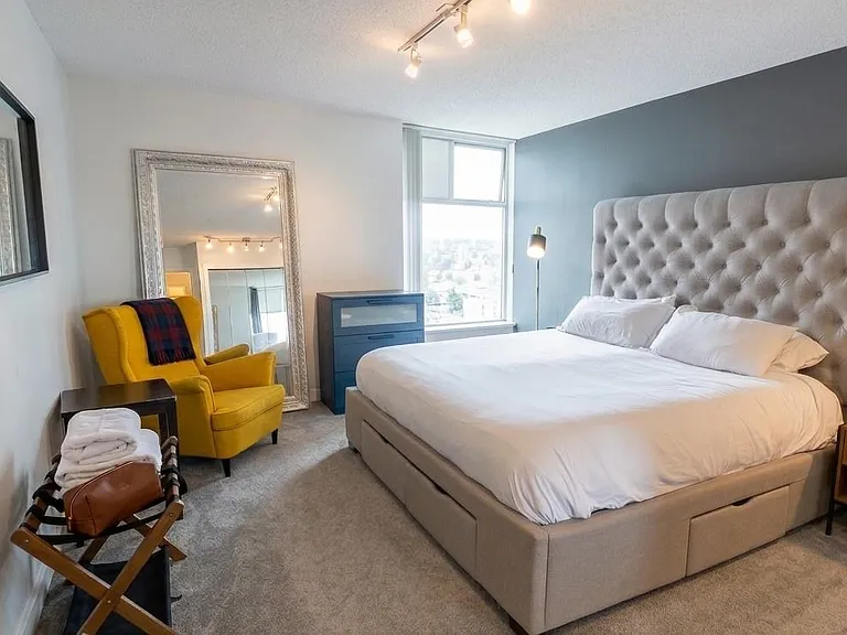 1045 Quayside Dr #605 — Photo 8