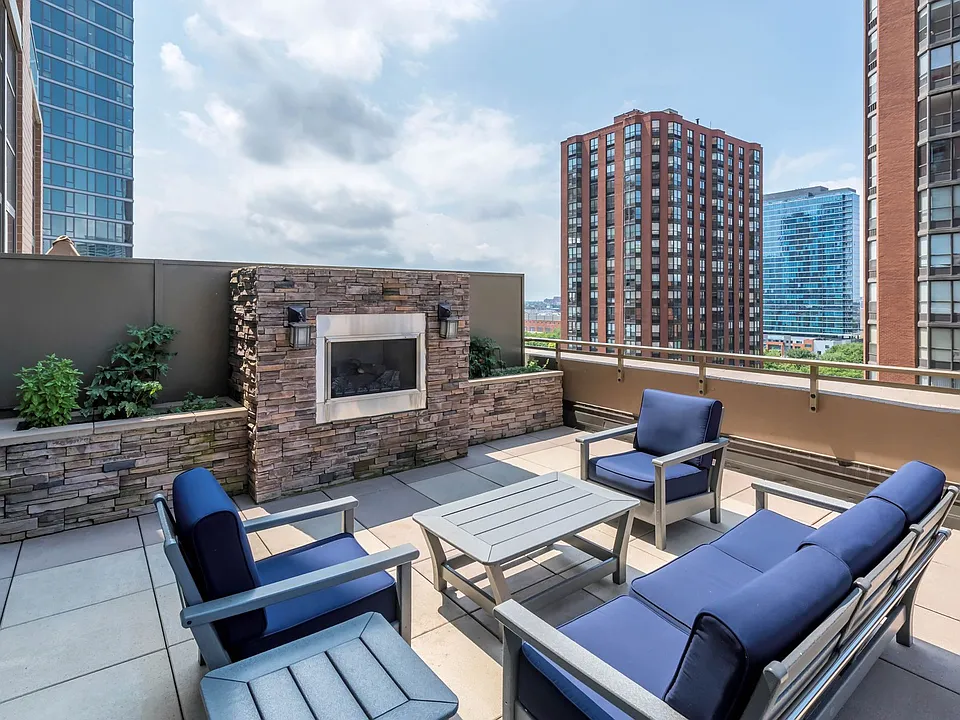 Astoria Tower