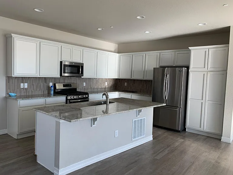 3705 W 118th Pl — Photo 24