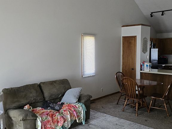3rd image of 735 Faith Dr