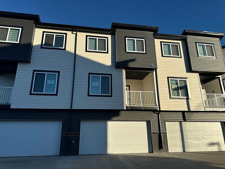 300 Awentia Dr #213 — Photo 1