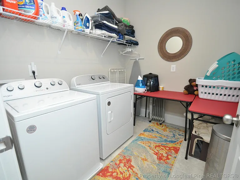 1004 Pyrenees Way — Photo 28