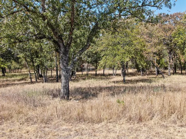 2040 Vaquero St, Weatherford, TX 76087