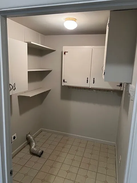 3 bed, 1502 sqft, $2,000 — Photo 4