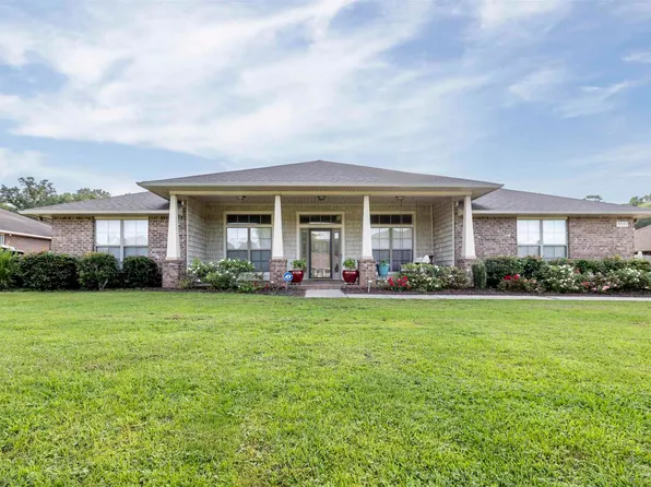 9921 Eleral Dr, Pensacola, FL 32526