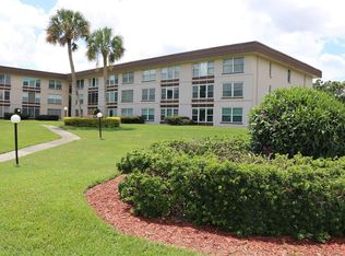 333 Lake Howard Dr NW APT 204A, Winter Haven, FL 33880