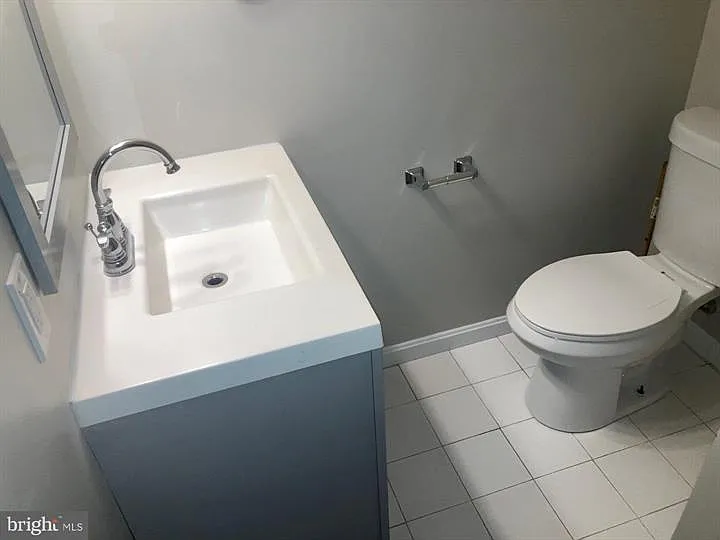 PRIVATE UPDATED BATH with CERAMIC TILE SHOWER