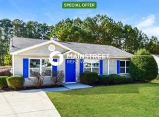 8043 Trinity Park Dr, Riverdale, GA 30296